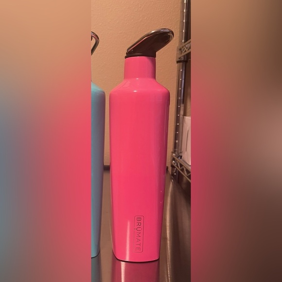 BrüMate Pink Water Bottle - Picture 1 of 1